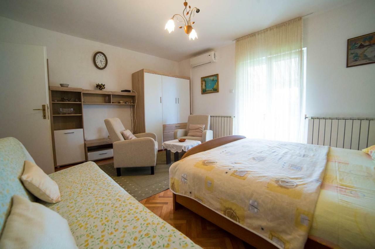 Apartments Marija Porec Esterno foto