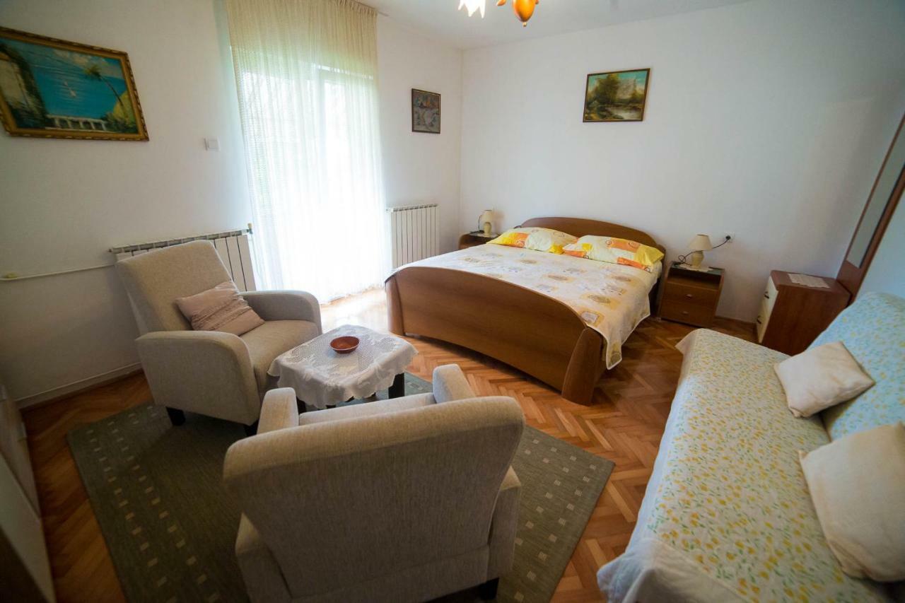 Apartments Marija Porec Esterno foto