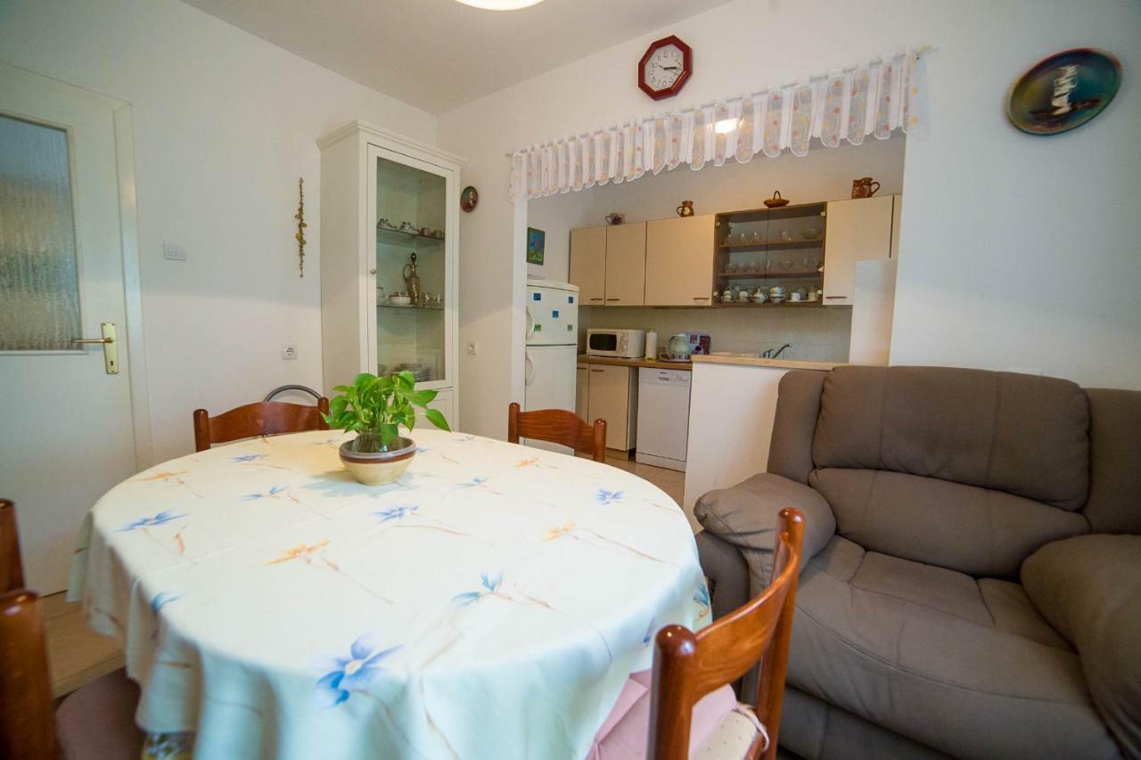Apartments Marija Porec Esterno foto