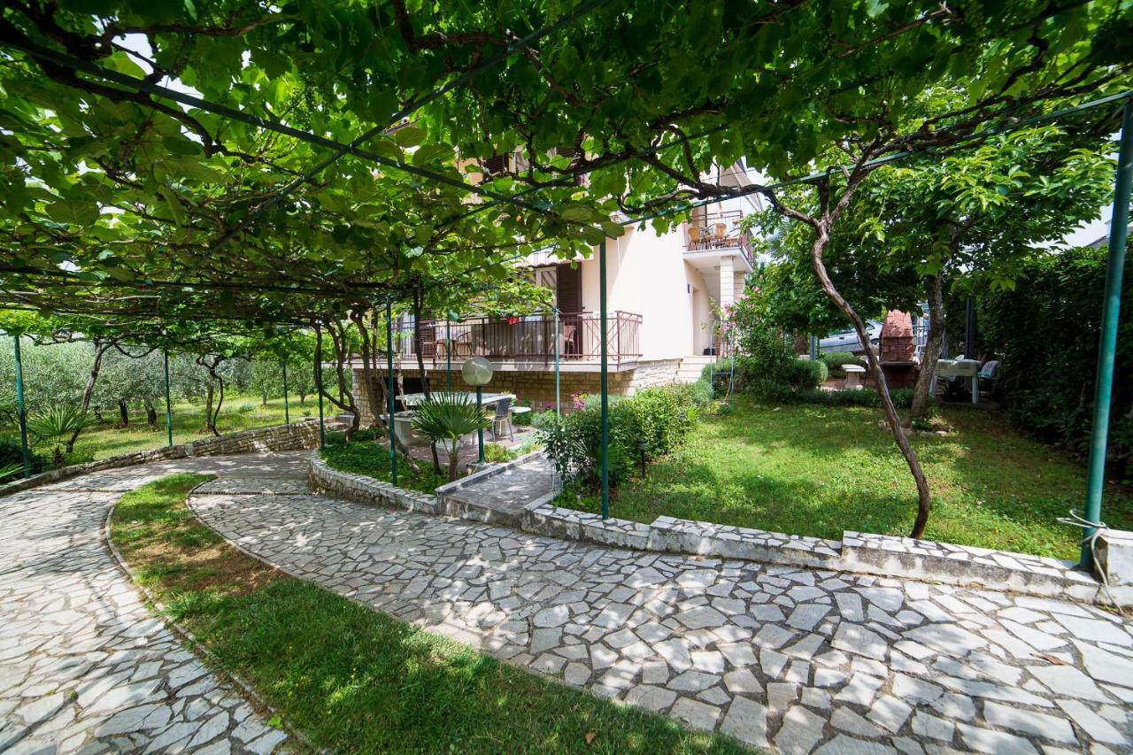Apartments Marija Porec Esterno foto